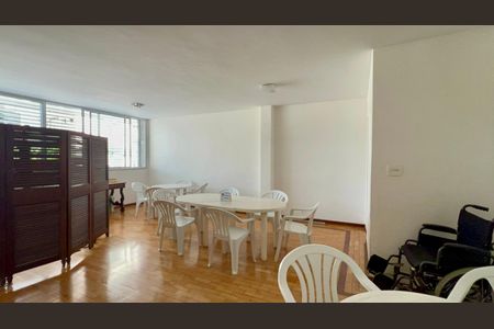 Apartamento à venda com 58m², 1 quarto e sem vagaSalão de Festas