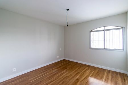 Apartamento à venda com 211m², 4 quartos e 4 vagas