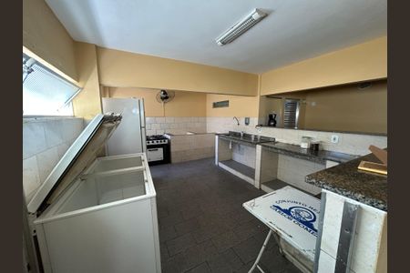 Apartamento à venda com 76m², 2 quartos e 1 vagaÁrea comum - Salão de festas