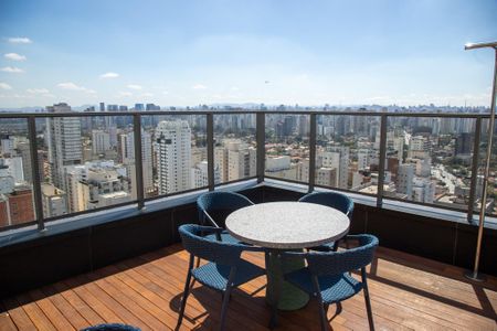 Studio à venda com 24m², 1 quarto e sem vagaÁrea comum - Piscina