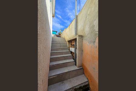 Casa para alugar com 70m², 2 quartos e sem vaga Casa para alugar com 70m², 2 quartos e sem vagaEntrada