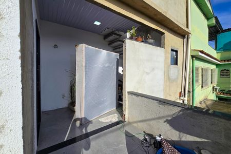 Casa para alugar com 70m², 2 quartos e sem vaga Casa para alugar com 70m², 2 quartos e sem vagaEntrada