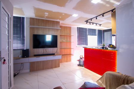 Sala de casa para alugar com 2 quartos, 70m² em Porto Novo, São Gonçalo