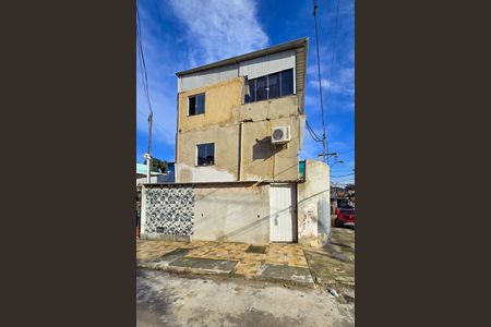 Casa para alugar com 70m², 2 quartos e sem vaga Casa para alugar com 70m², 2 quartos e sem vagaFachada