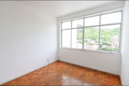 Apartamento à venda com 41m², 1 quarto e sem vagaSala