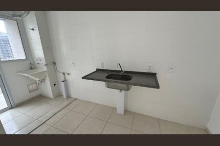 Cozinha de apartamento à venda com 3 quartos, 54m² em Barra da Tijuca, Rio de Janeiro
