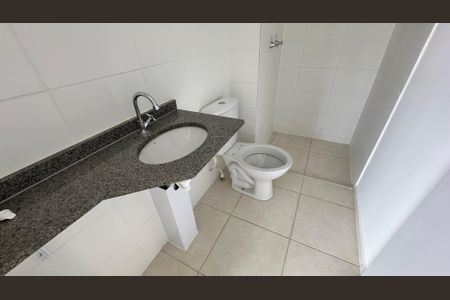 Apartamento à venda com 54m², 3 quartos e 1 vagaBanheiro social 