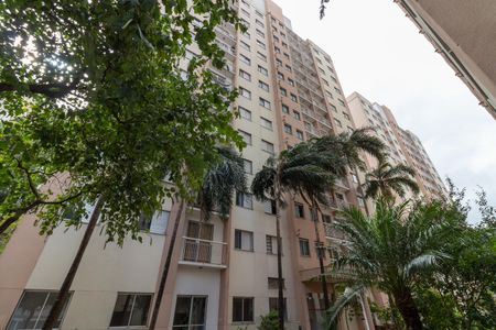 Apartamento à venda com 50m², 2 quartos e 1 vaga Apartamento à venda com 50m², 2 quartos e 1 vagaFachada
