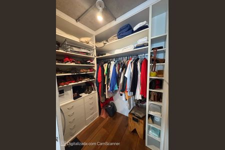 Apartamento à venda com 79m², 2 quartos e 3 vagasCloset