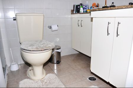 Apartamento à venda com 70m², 3 quartos e 1 vaga Apartamento à venda com 70m², 3 quartos e 1 vagaDetalhe - Suíte