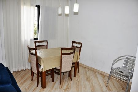 Apartamento à venda com 70m², 3 quartos e 1 vaga Apartamento à venda com 70m², 3 quartos e 1 vagaDetalhe - Sala de Jantar