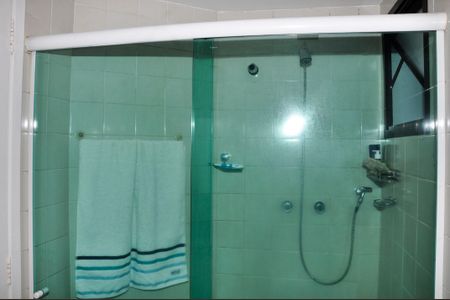 Apartamento à venda com 70m², 3 quartos e 1 vaga Apartamento à venda com 70m², 3 quartos e 1 vagaDetalhe - Suíte