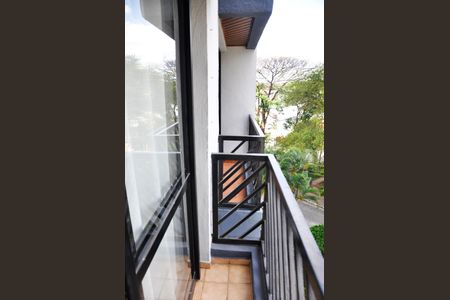 Apartamento à venda com 70m², 3 quartos e 1 vaga Apartamento à venda com 70m², 3 quartos e 1 vagaDetalhe - Varanda da Sala