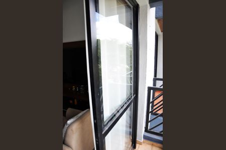 Apartamento à venda com 70m², 3 quartos e 1 vaga Apartamento à venda com 70m², 3 quartos e 1 vagaDetalhe - Varanda da Sala