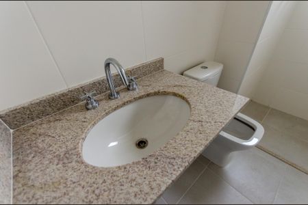 Apartamento à venda com 86m², 3 quartos e 2 vagasSuíte - Banheiro