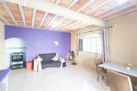 Sala de casa para alugar com 2 quartos, 120m² em Campo Grande, Rio de Janeiro