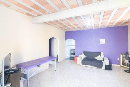 Casa para alugar com 120m², 2 quartos e 3 vagasSala