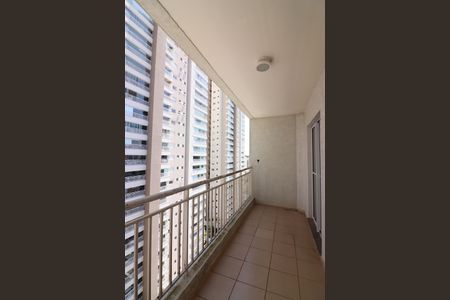 Apartamento à venda com 71m², 2 quartos e 1 vagaSala Sacada 