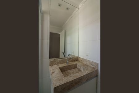 Apartamento à venda com 71m², 2 quartos e 1 vagaQuarto 1 - Suíte Banheiro 