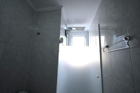 Apartamento à venda com 49m², 2 quartos e 1 vaga Apartamento à venda com 49m², 2 quartos e 1 vagaBanheiro