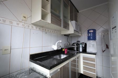 Apartamento à venda com 49m², 2 quartos e 1 vaga Apartamento à venda com 49m², 2 quartos e 1 vagaCozinha / Área de Serviço