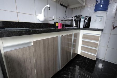 Apartamento à venda com 49m², 2 quartos e 1 vaga Apartamento à venda com 49m², 2 quartos e 1 vagaCozinha