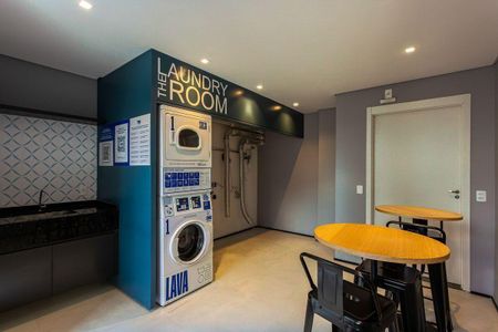 Apartamento à venda com 37m², 2 quartos e sem vagaÁrea comum - Lavanderia 