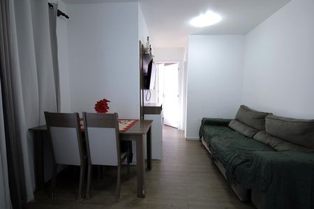 Apartamento para alugar com 43m², 2 quartos e 1 vagaSala