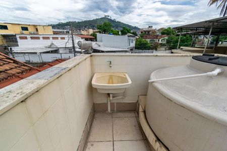 Casa à venda com 182m², 5 quartos e 4 vagas Casa à venda com 182m², 5 quartos e 4 vagasTerraço da Piscina