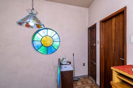 Casa à venda com 182m², 5 quartos e 4 vagas