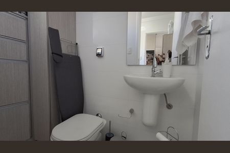 Apartamento à venda com 65m², 1 quarto e 1 vagaBanheiro 2
