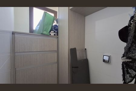 Apartamento à venda com 65m², 1 quarto e 1 vagaBanheiro 2