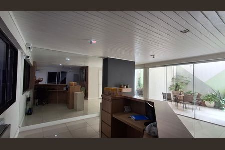 Apartamento à venda com 65m², 1 quarto e 1 vagaHall de entrada