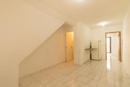 Sala/Cozinha de casa para alugar com 1 quarto, 30m² em Ganchinho, Curitiba
