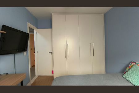 Apartamento à venda com 183m², 3 quartos e 2 vagas Apartamento à venda com 183m², 3 quartos e 2 vagasQuarto 1