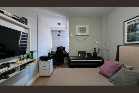 Apartamento à venda com 183m², 3 quartos e 2 vagas Apartamento à venda com 183m², 3 quartos e 2 vagasQuarto 2