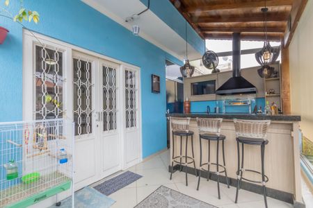 Casa à venda com 291m², 2 quartos e 4 vagas Casa à venda com 291m², 2 quartos e 4 vagasVaranda Sala