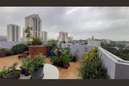 Apartamento à venda com 172m², 3 quartos e 3 vagas