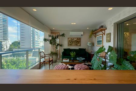 Apartamento à venda com 149m², 3 quartos e 2 vagasVaranda gourmet