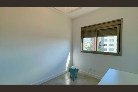 Apartamento à venda com 149m², 3 quartos e 2 vagasSuíte 2