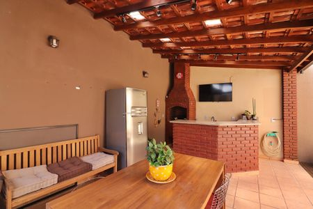 Casa à venda com 300m², 5 quartos e 5 vagasEspaço Gourmet