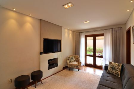 Casa à venda com 300m², 5 quartos e 5 vagasSala de estar 