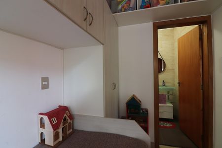 Casa à venda com 300m², 5 quartos e 5 vagasSuíte 4