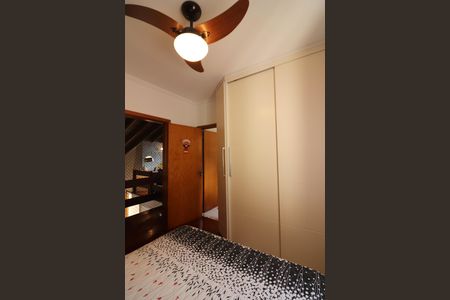 Casa à venda com 300m², 5 quartos e 5 vagasSuíte 2