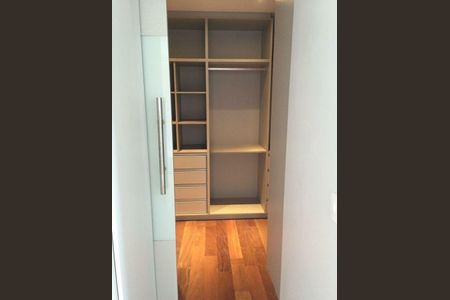 Apartamento à venda com 3 quartos, 120m² em Vila Olímpia, São Paulo