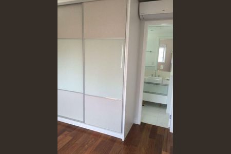 Apartamento à venda com 3 quartos, 120m² em Vila Olímpia, São Paulo