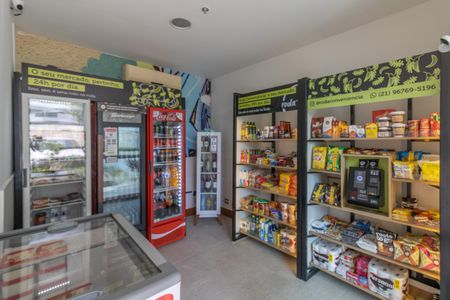 Apartamento à venda com 70m², 2 quartos e 1 vagaÁrea comum