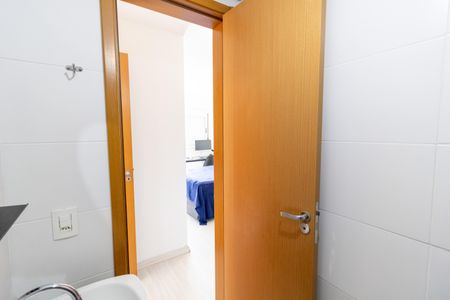Apartamento para alugar com 80m², 2 quartos e 1 vaga Apartamento para alugar com 80m², 2 quartos e 1 vagaBanheiro da Suíte