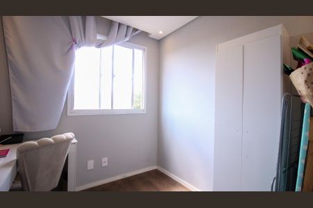 Quarto 2 de apartamento para alugar com 2 quartos, 37m² em Cidade Satelite Santa Barbara, São Paulo