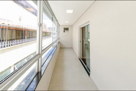 Apartamento para alugar com 377m², 5 quartos e 3 vagas Apartamento para alugar com 377m², 5 quartos e 3 vagasVaranda Suíte 2